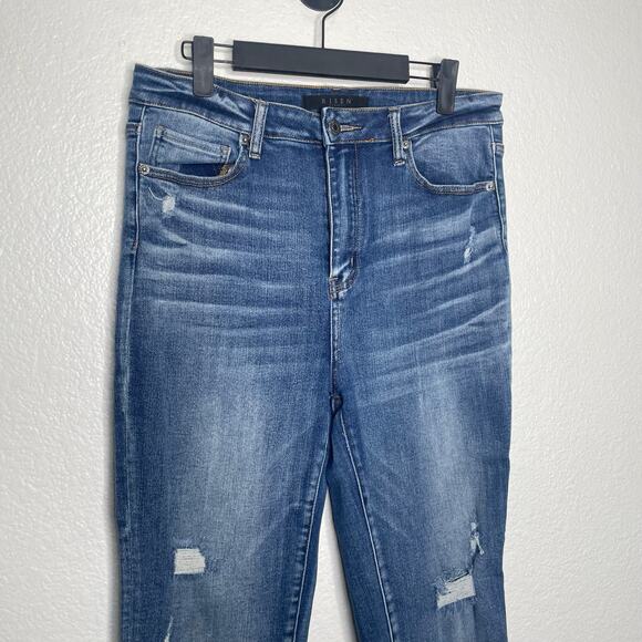 Women's Blue Distressed Jeans - Picture 12 of 15